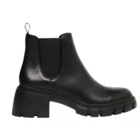 Steve Madden Women’s Howler Lug Sole Chunky Block Heel Boots Shoes Size 10 M NEW - Picture 2 of 11